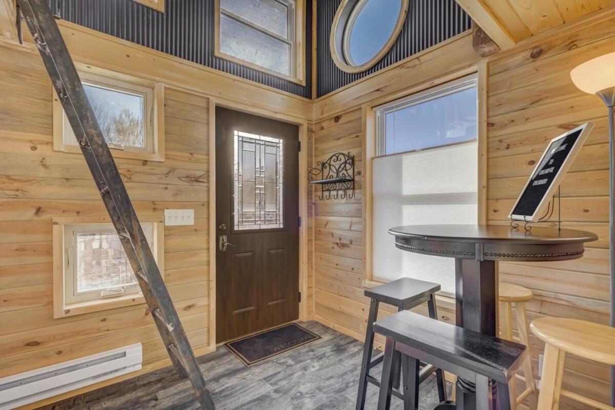 Red Rock Treehouse Unique In Old Colorado City كولورادو سبرينغس المظهر الخارجي الصورة